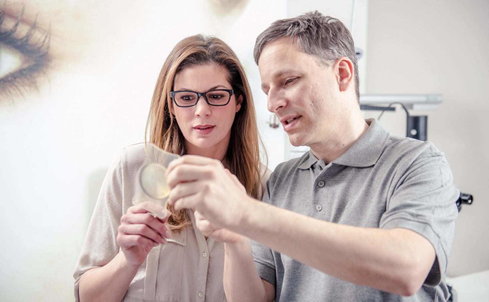 Refraktiver Linsentausch (RLA) bei Brillenfreiheit Dresden