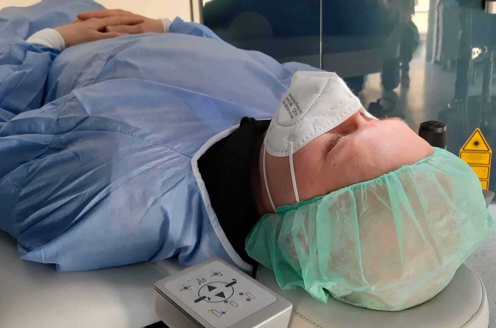 Erfahrungsbericht Femto-LASIK Augenlaser-Behandlung bei Brillenfreiheit Dresden